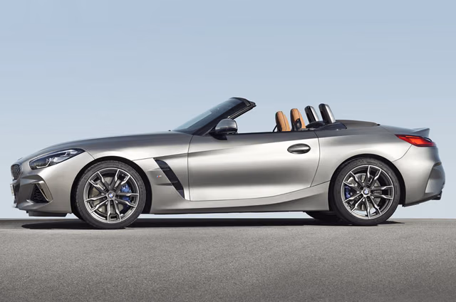 20180919122344_BMW-Z4-side-static