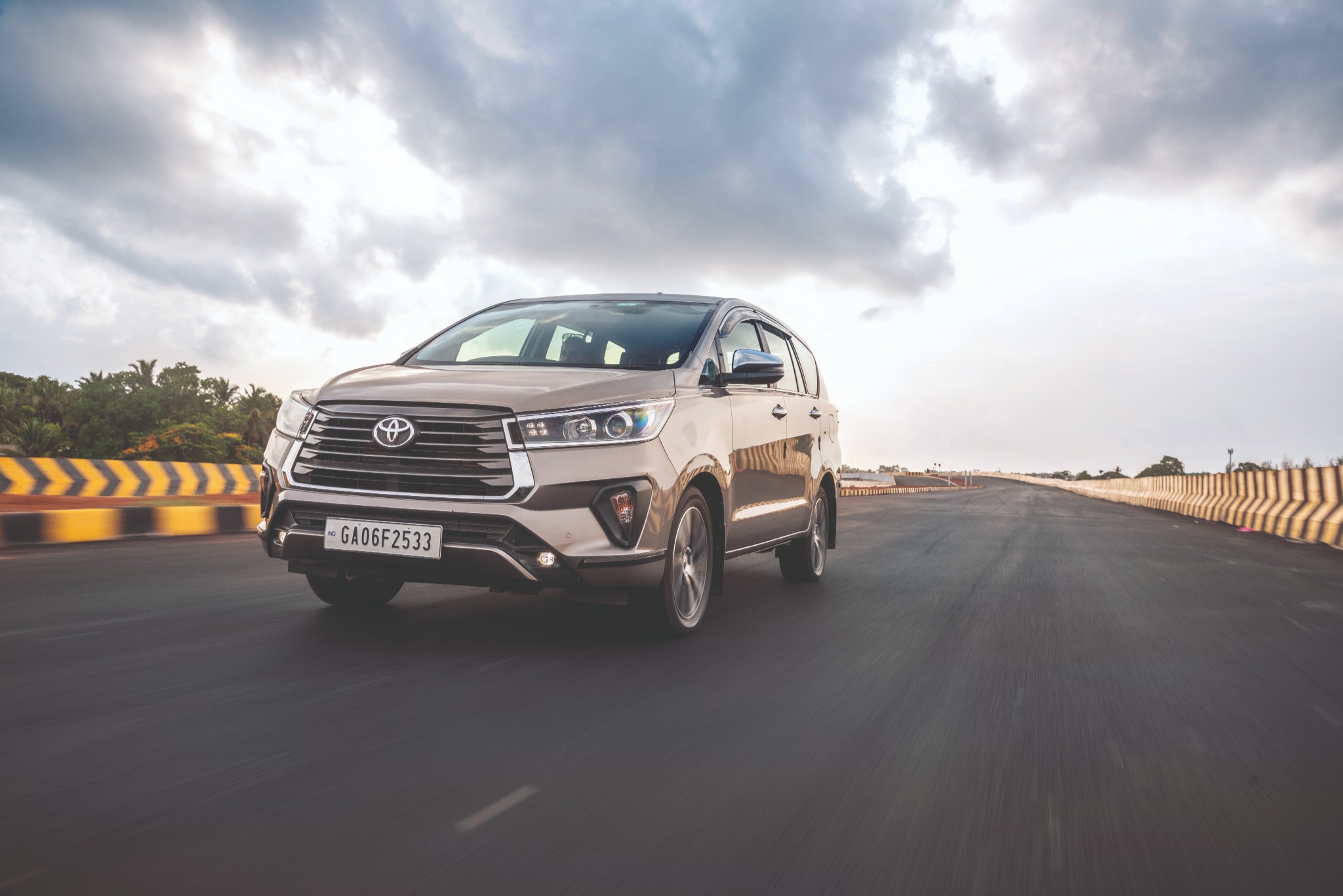 Toyota Innova Crysta